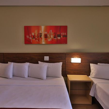 Ramada Hotel&Suites Lagoa Santa By Wyndham Exterior foto