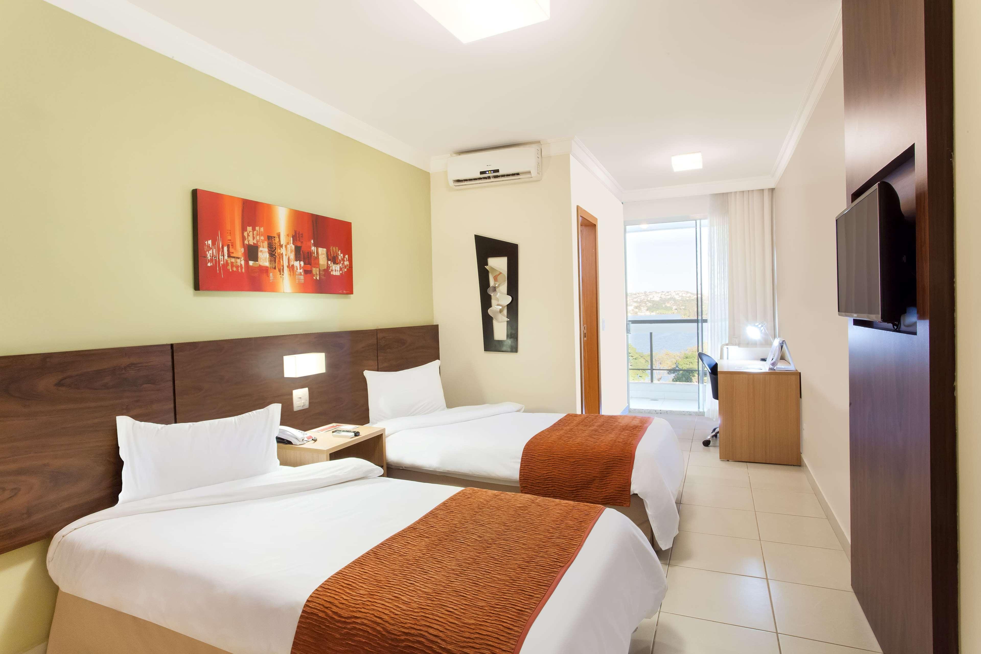 Ramada Hotel&Suites Lagoa Santa By Wyndham Exterior foto