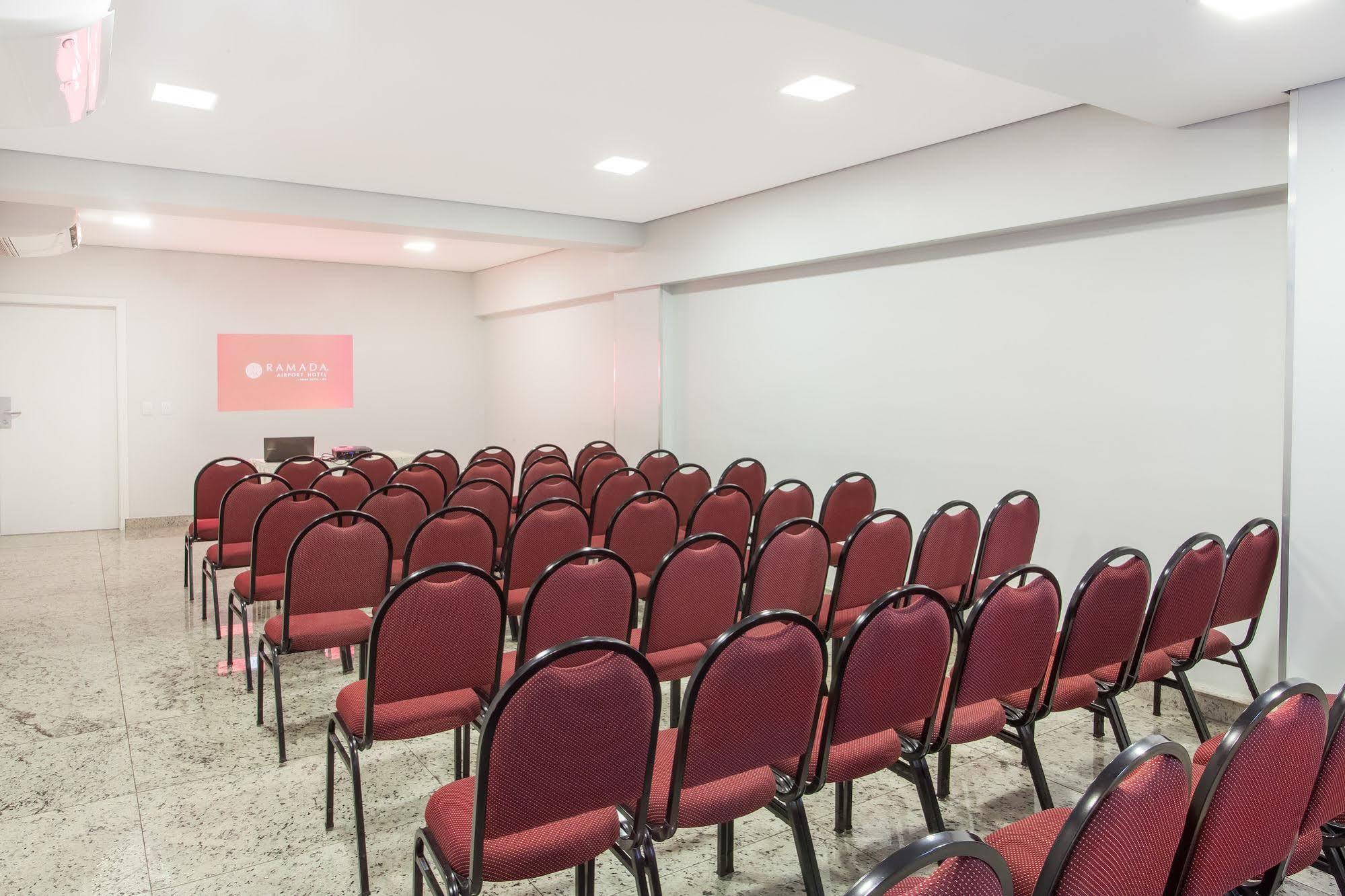 Ramada Hotel&Suites Lagoa Santa By Wyndham Exterior foto