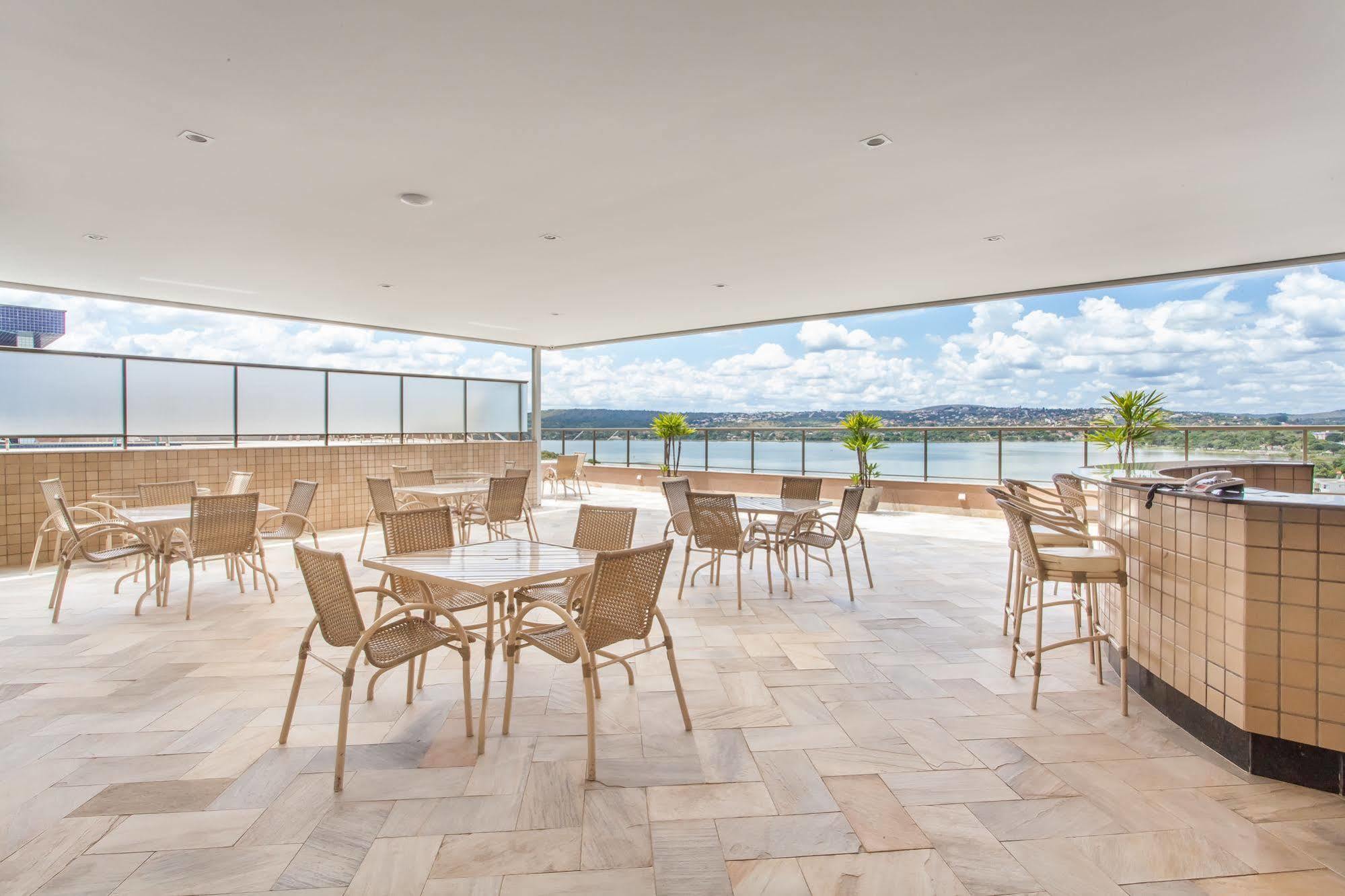 Ramada Hotel&Suites Lagoa Santa By Wyndham Exterior foto